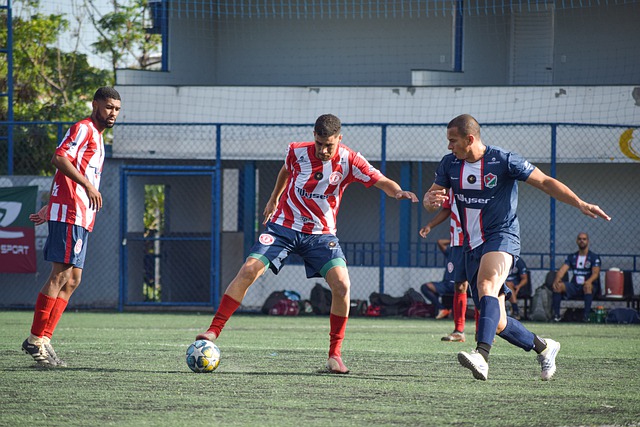 是从巴塞罗 是从巴塞罗